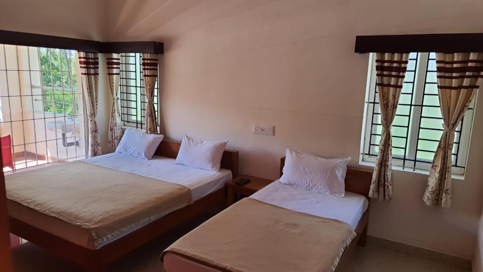 Grandwood Coco Resort Yercaud Ngoại thất bức ảnh